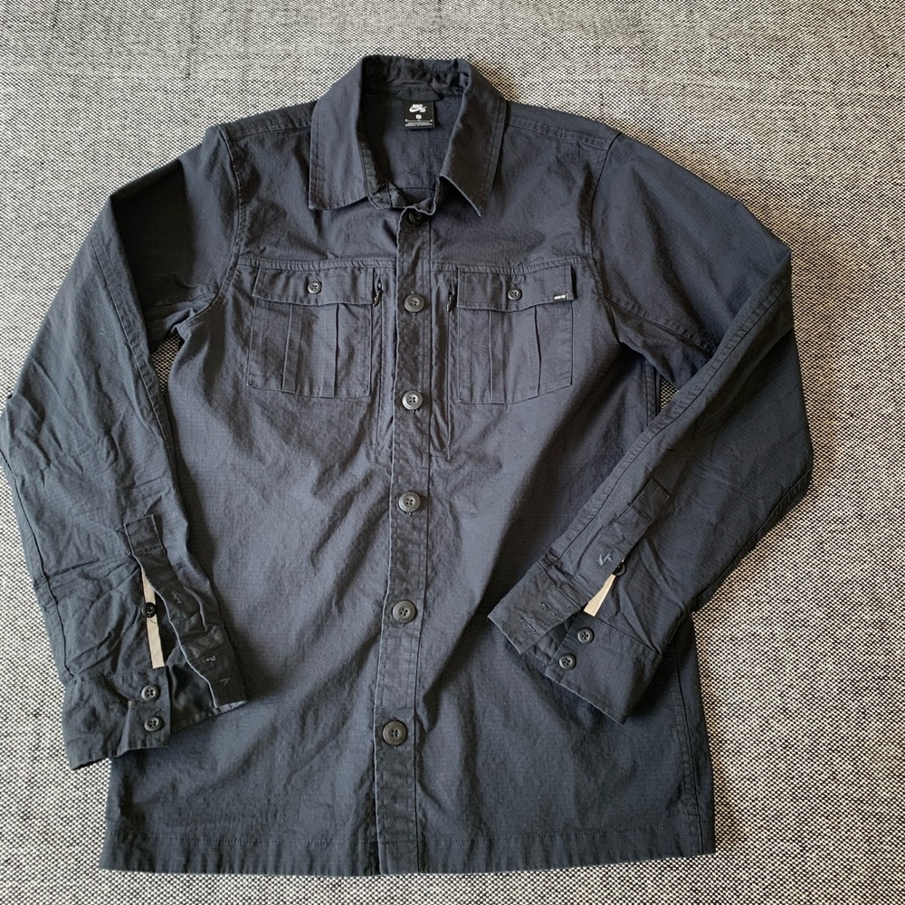 Nike SB Collared Long Sleeve